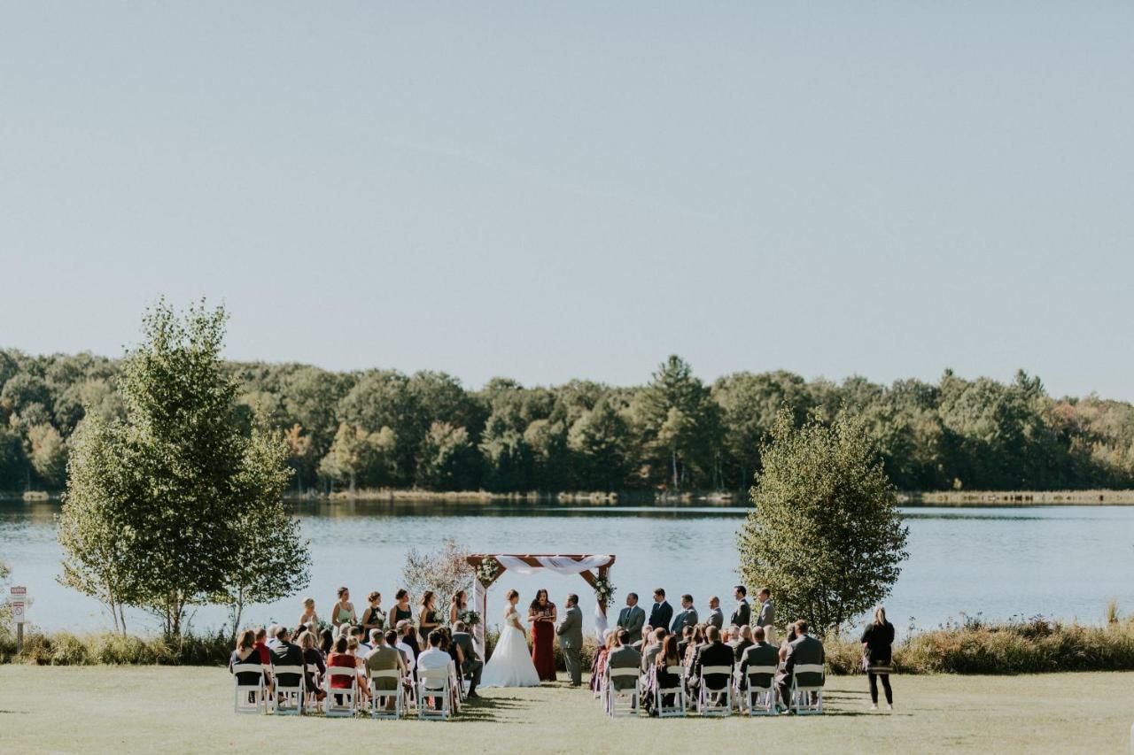 The Rockwell Lake Lodge Luther Εξωτερικό φωτογραφία