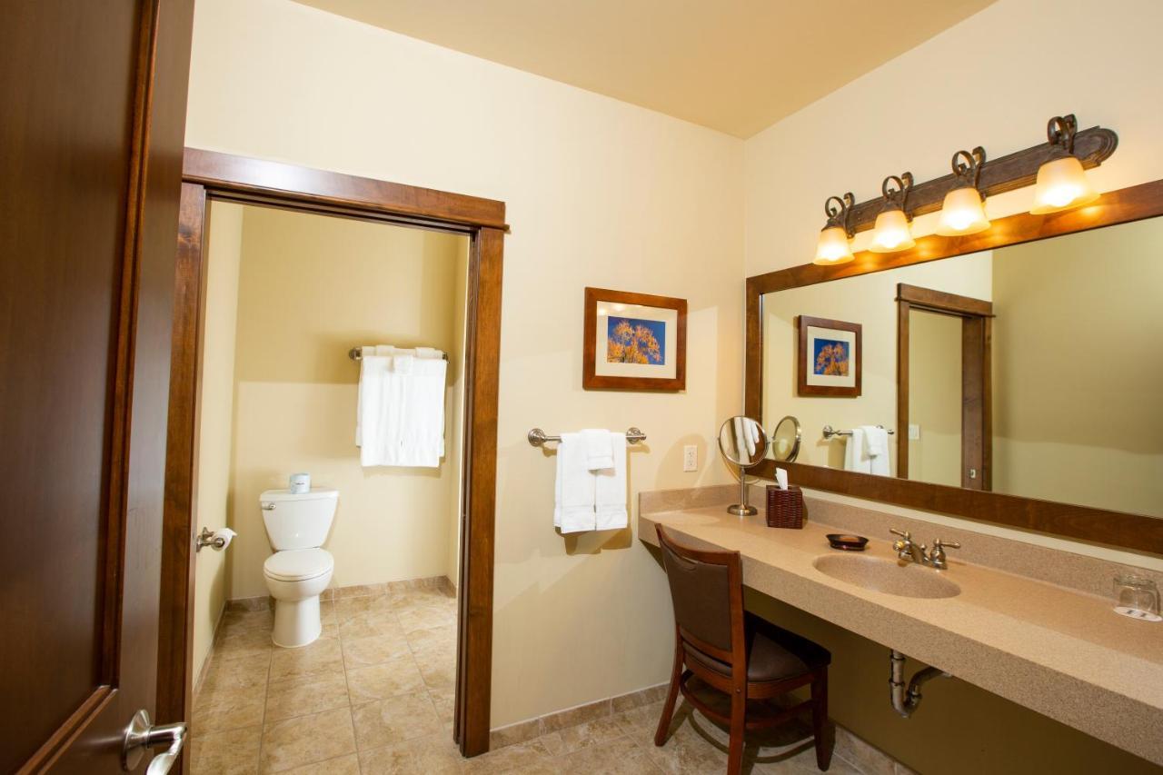 The Rockwell Lake Lodge Luther Εξωτερικό φωτογραφία